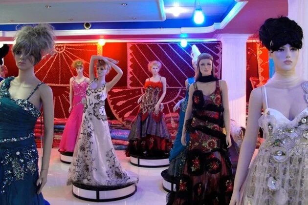Shopping Mall for Afghan Brides Shopping Mall for Afghan Brides